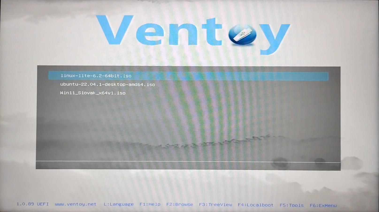 Rozhranie Ventoy - 3 ISO obrazy