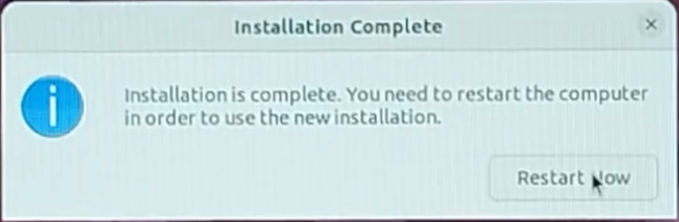 Reštartovanie počítača po dokončení inštalácie Linux Ubuntu